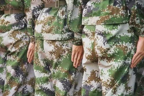 军训吃瓜视频下载