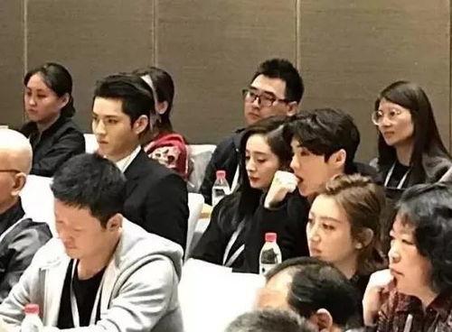 明星现场吃瓜嗑cp